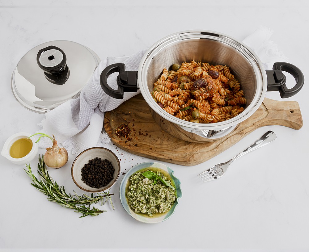 Olla Baja de 4 Qt. con tapa - Imagen 2